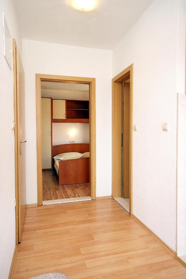 Apartments By The Sea Drvenik Donja Vala, Makarska - 6701 Bagian luar foto