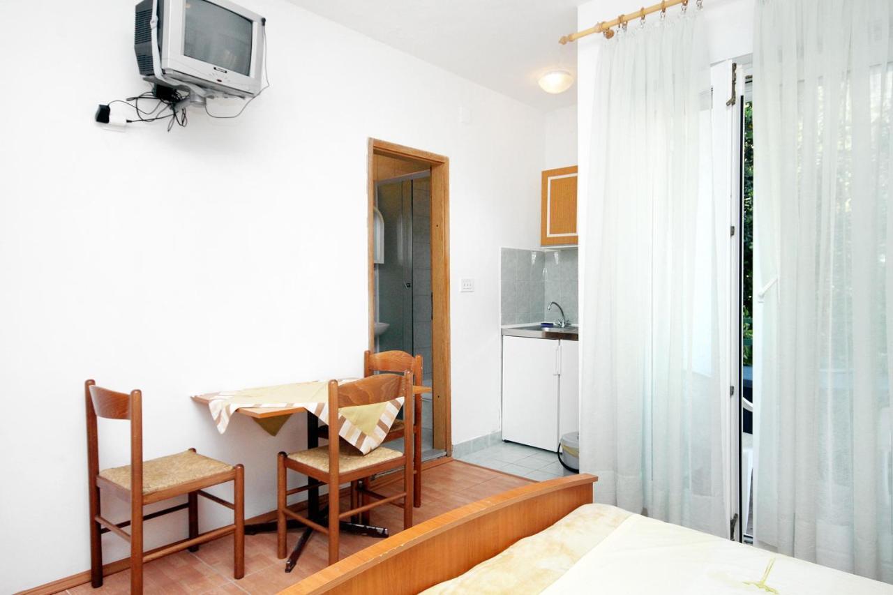Apartments By The Sea Drvenik Donja Vala, Makarska - 6701 Bagian luar foto